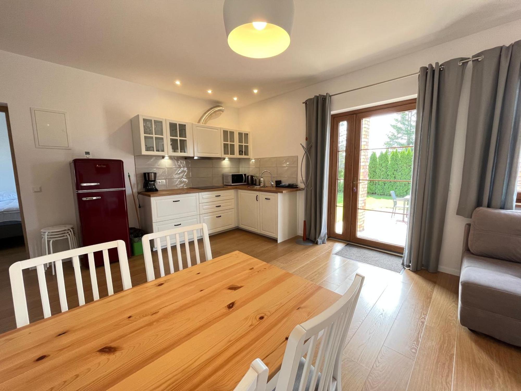 Z Ogrodem Apartment *